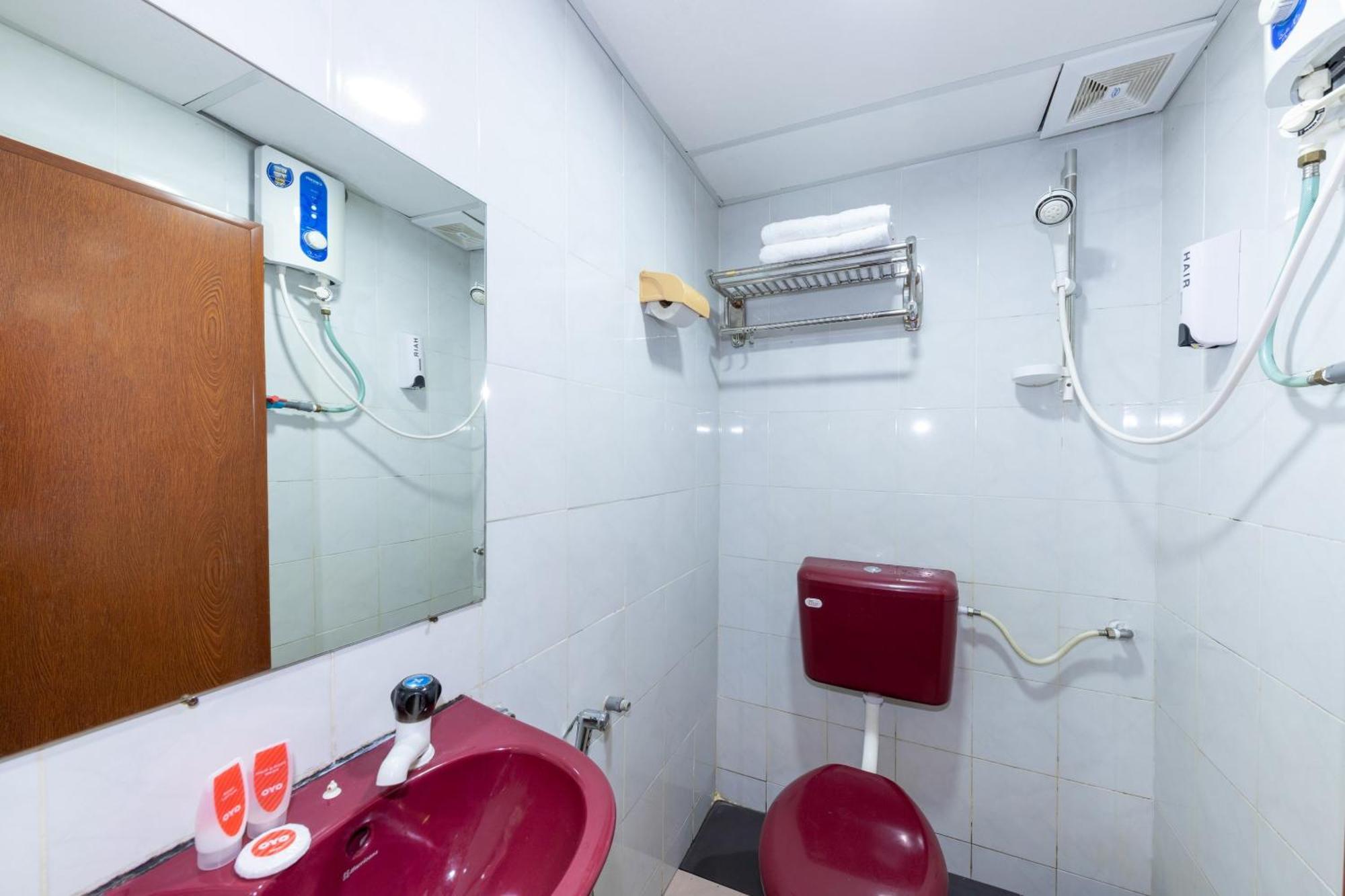 ג'והור בהרו Super Oyo 432 My 7Days Inn מראה חיצוני תמונה
